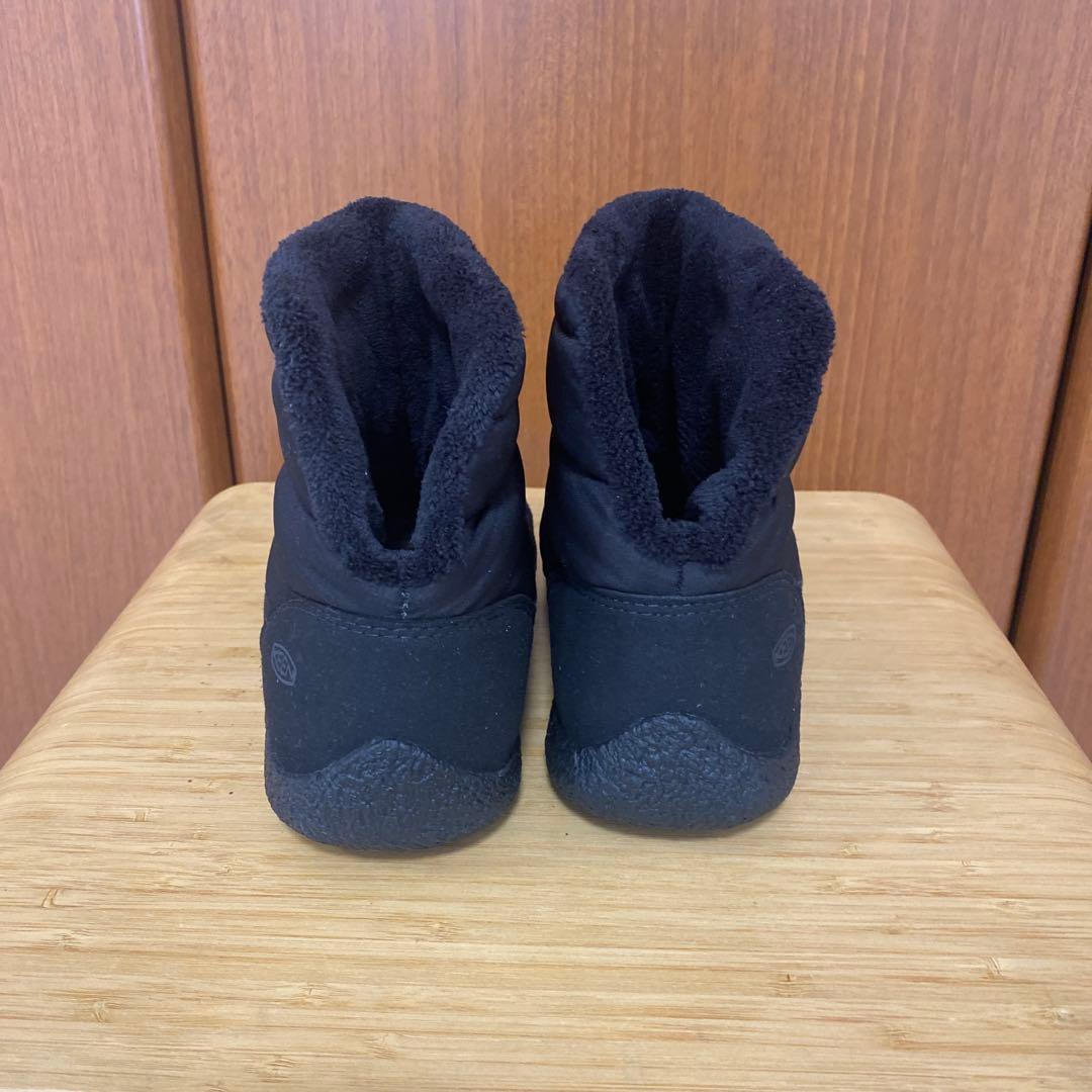 KEEN ショートブーツ　ハウザーフォールド ダウン ブーツ　24.5