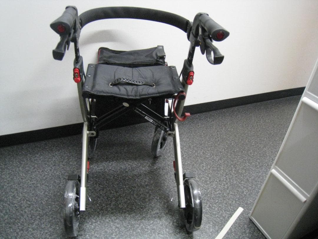 介護用品 歩行車 リトルターン ロータイプ アロン化成 安寿 リハビリ