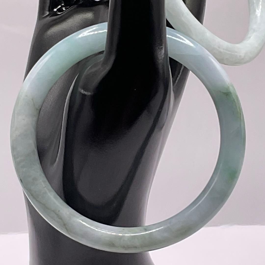 ミャンマー産 天然本翡翠 A貨 翡翠バングル 59.7 mm ミントグリーン色