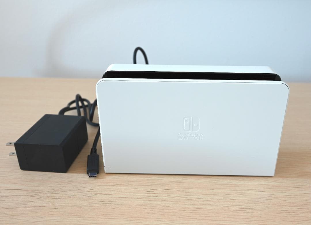 Nintendo Switch ホワイト 有機ELモデル 64GB