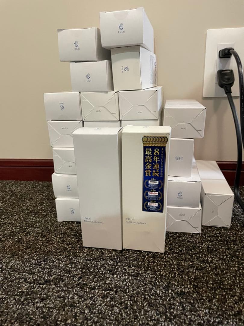 フルリ Fleuri クリアゲルクレンズ 150ml 特価 25本セット