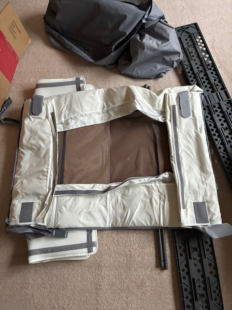 新品同様アップリカ　ココネルエアープラスAB