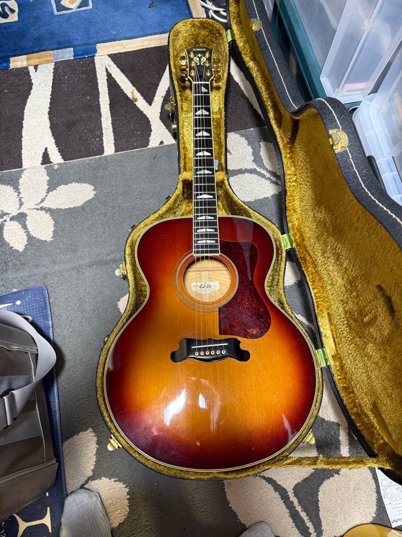 ヤマハ　YAMAHA CJ-22 アコースティックギター サンバースト