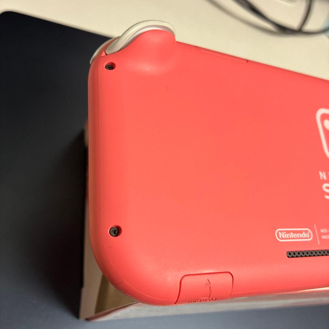 Nintendo Switch Lite ピンク