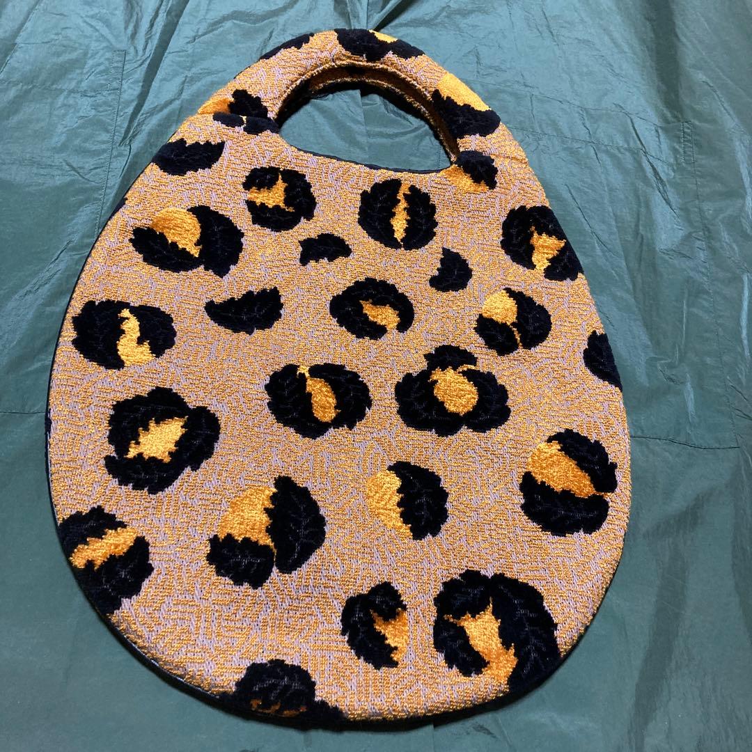 (新品・貴重)ミナペルホネンエッグバッグ