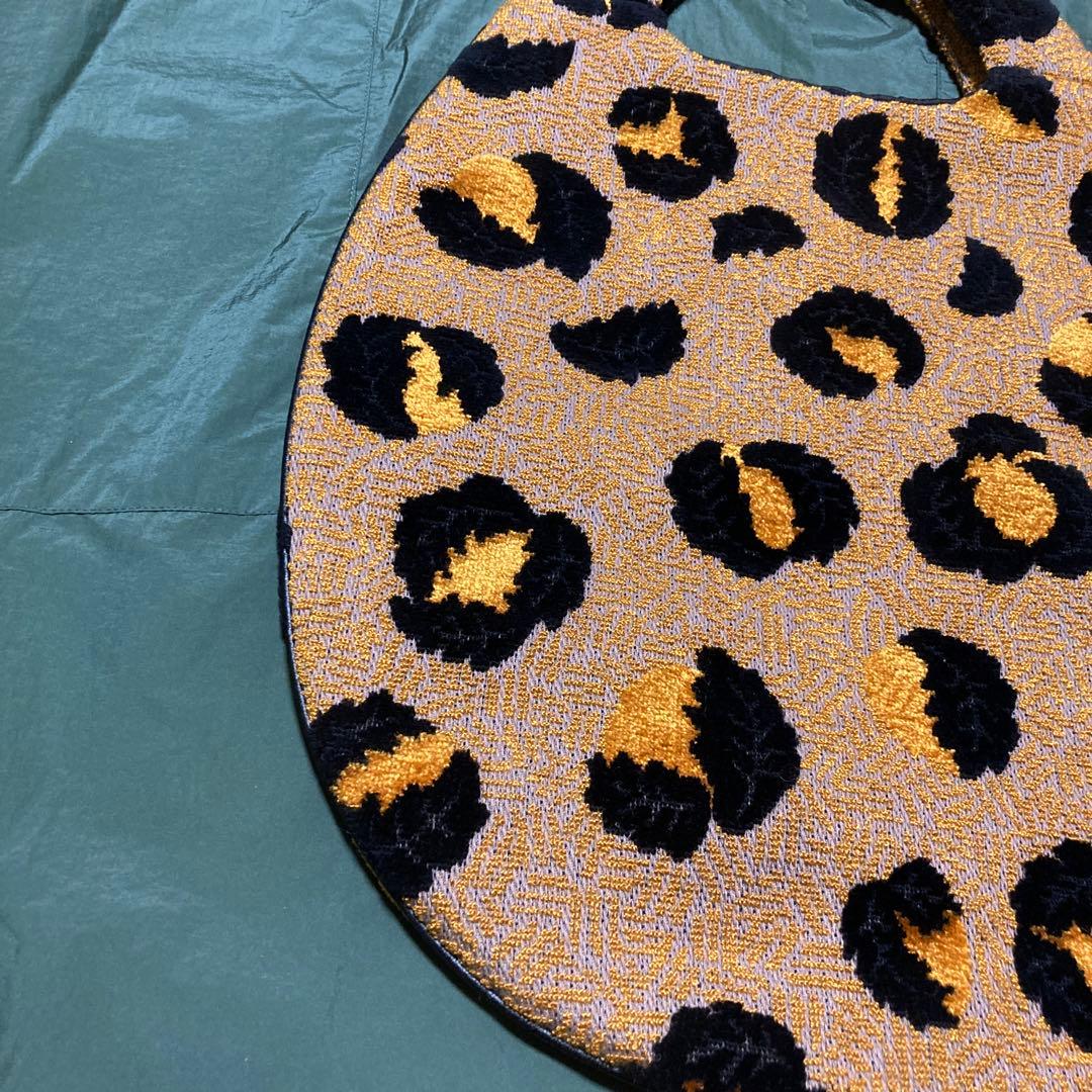 (新品・貴重)ミナペルホネンエッグバッグ