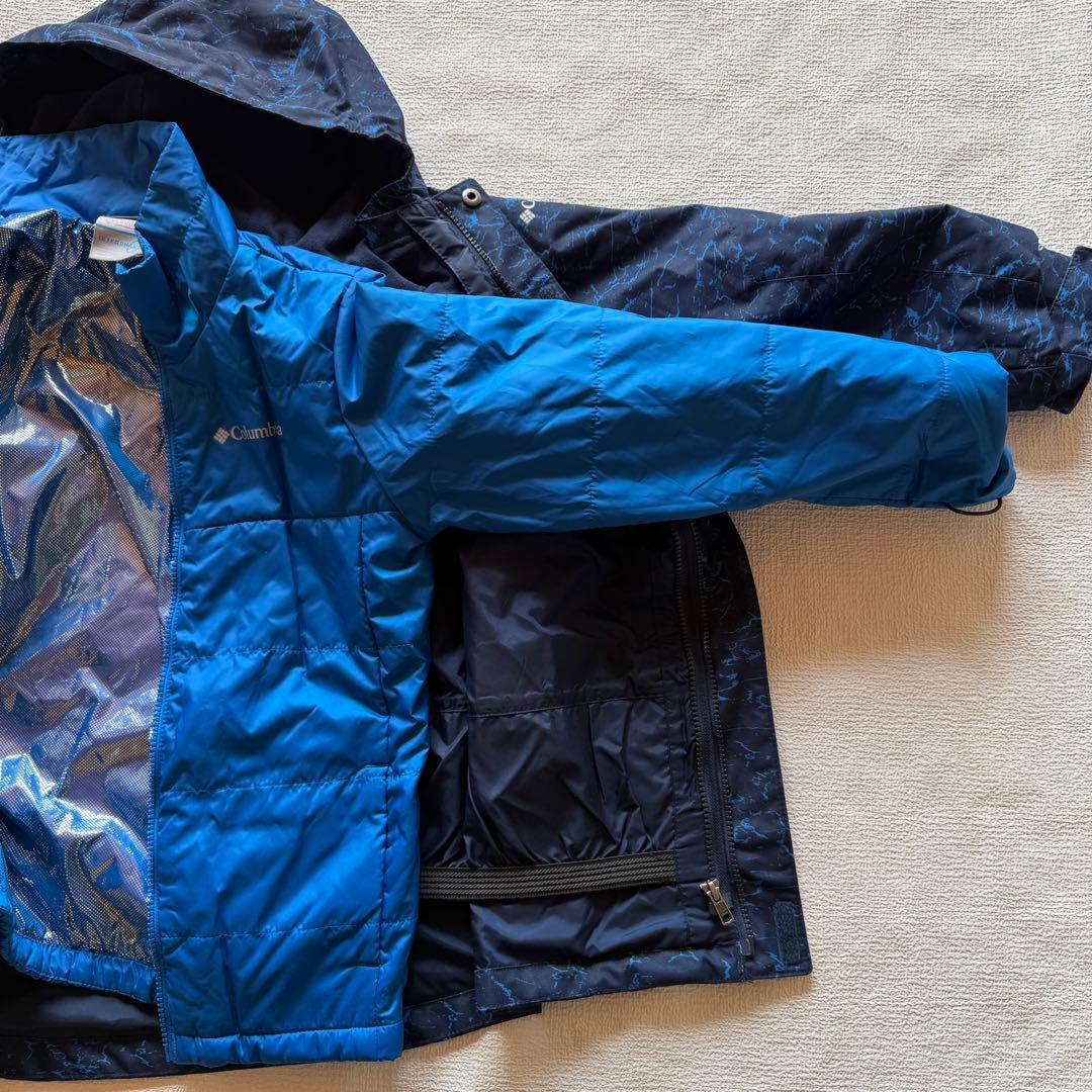 極美品✨コロンビア　キッズスキーウェア　上下/中綿3点セット10-12M 140
