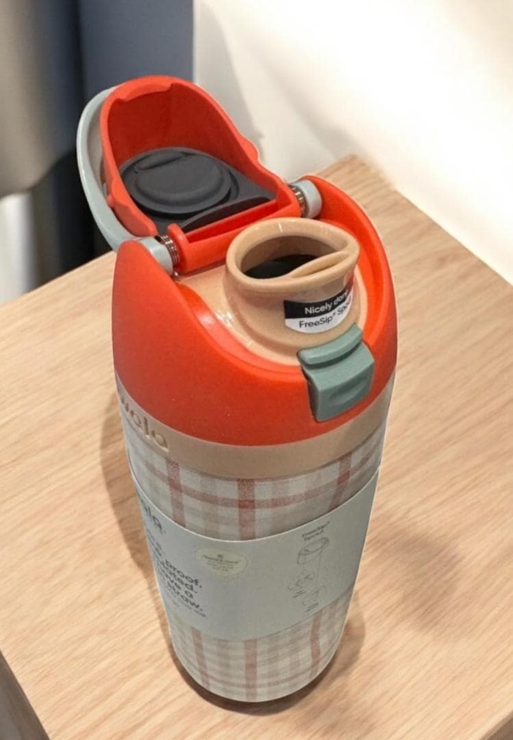 アメリカ限定 Owala 子ども用水筒 約475ml チェック柄