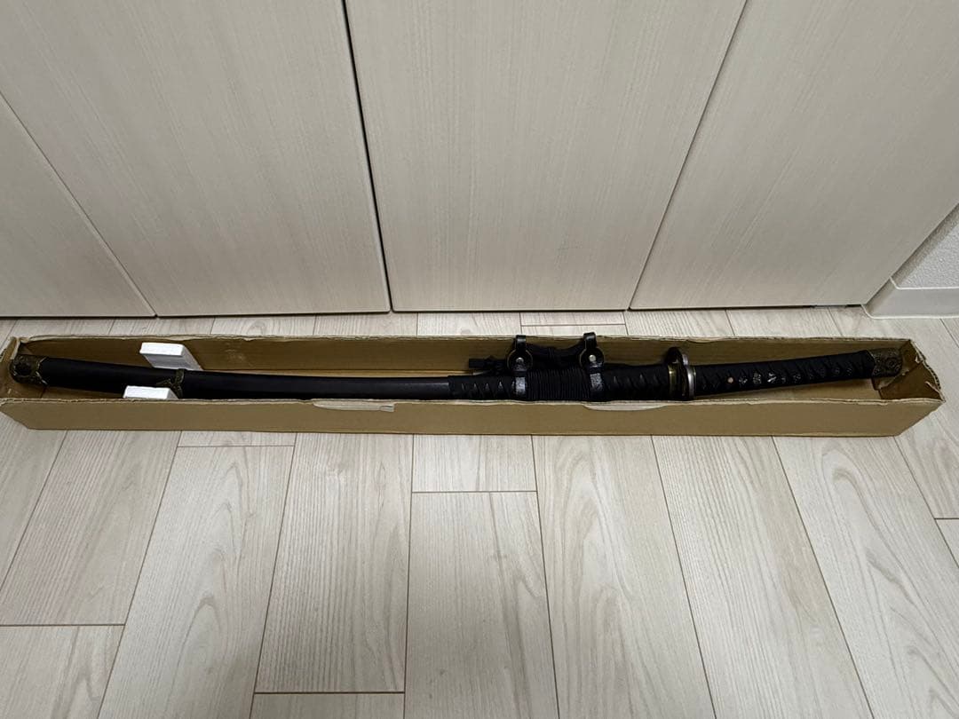 【新品】美術刀剣　模造刀　山本勘助拵え（黒鞘）武田信玄の伝説的軍師　稽古　舞台