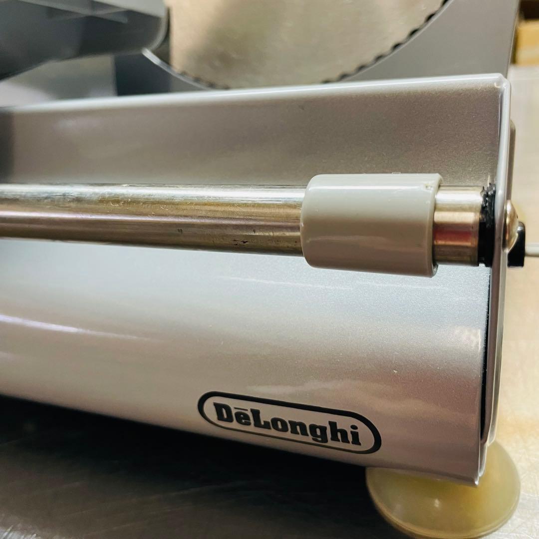 デロンギ電動フードスライサー 美品⭐︎SL360⭐︎ 送料込み！