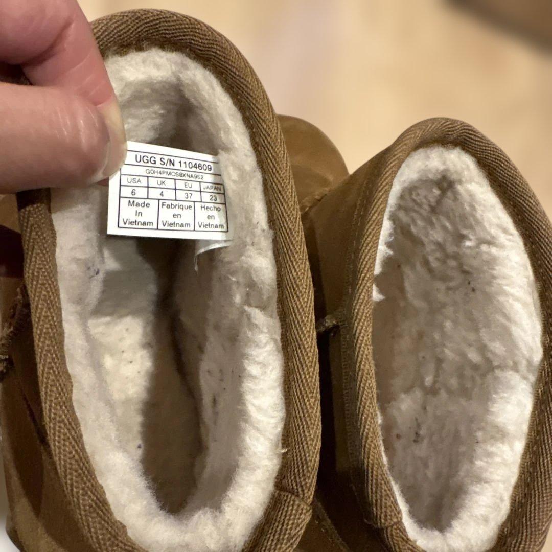 R*・様 UGG クラシック フェム ミニ　23cm【箱無し】