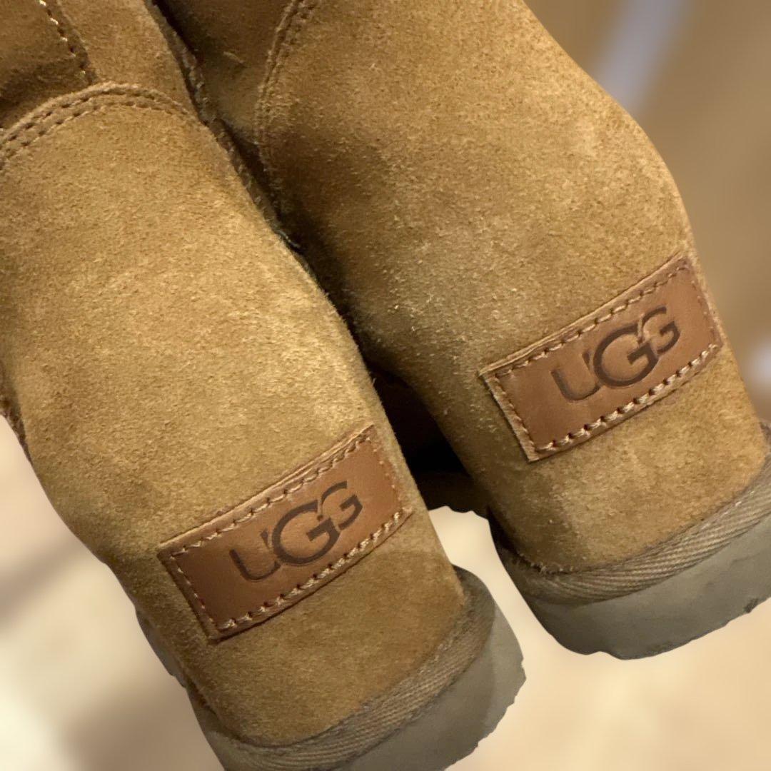 R*・様 UGG クラシック フェム ミニ　23cm【箱無し】