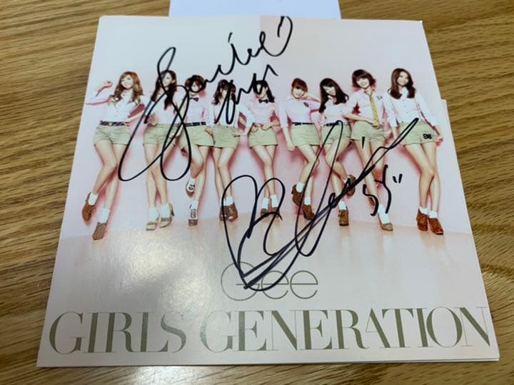少女時代　Gee 直筆サイン入りCD