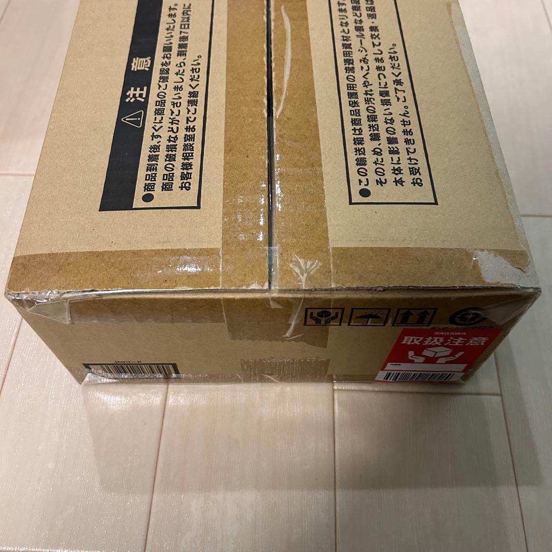 ブラックマジシャン　ステンレス　シリアルNO入り スペシャルカード