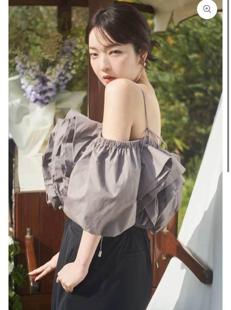 トップス andequal volume off shoulder blouse