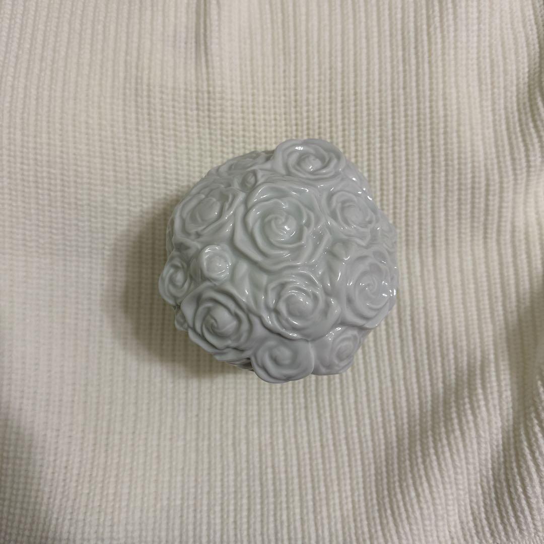 ラデュレ リミテッドエディション ローズラデュレ 102 チーク　陶器