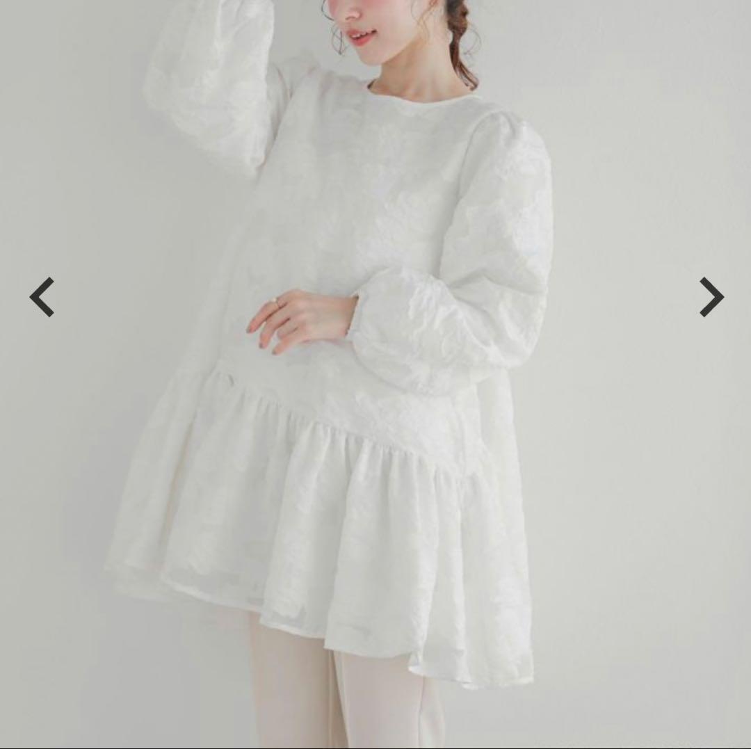 【新品】フィットモア　ジャガードパフスリーブチュニック