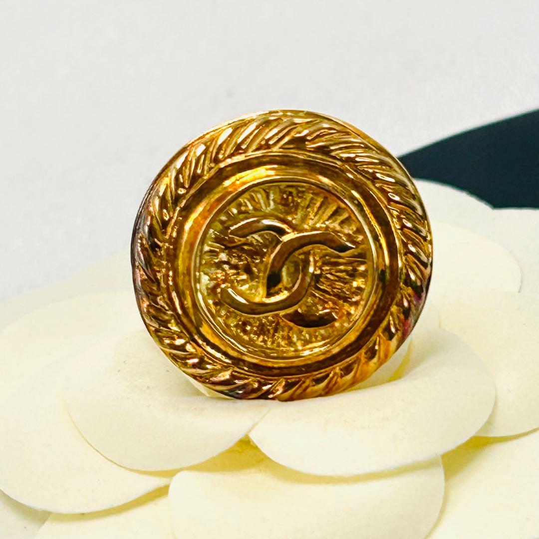 希少　CHANEL シャネル　ヴィンテージ　ココマーク　ブローチ　ゴールド