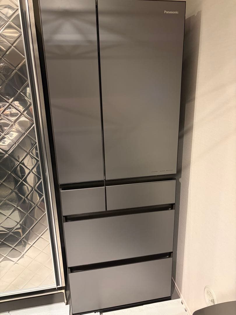 パナソニック冷凍冷蔵庫600L NR-F607WPX-H形　2021年製