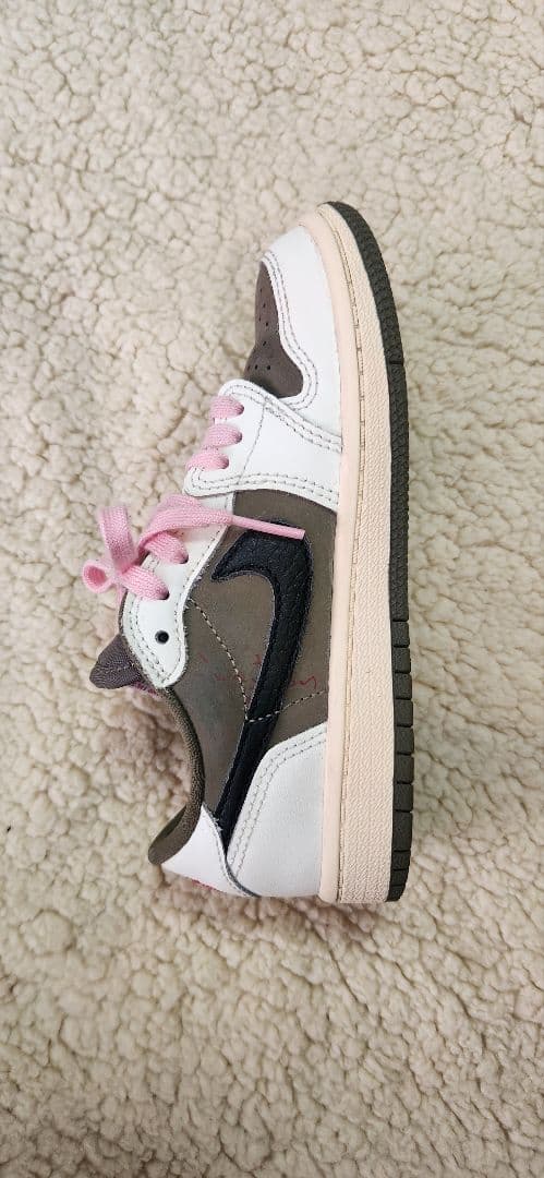 TravisScott×NikeAirJordan1\"ReverseOlive\"