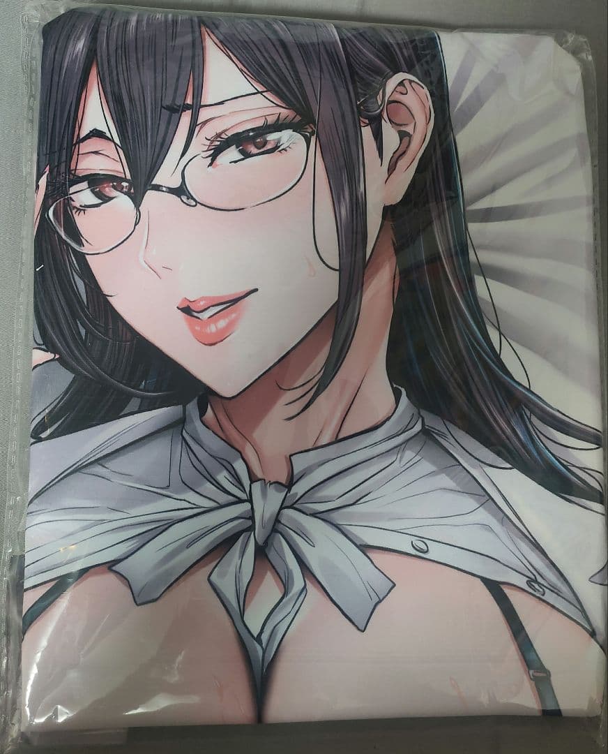 C105 MAIDOLL 飛燕 まゆら 抱き枕カバー