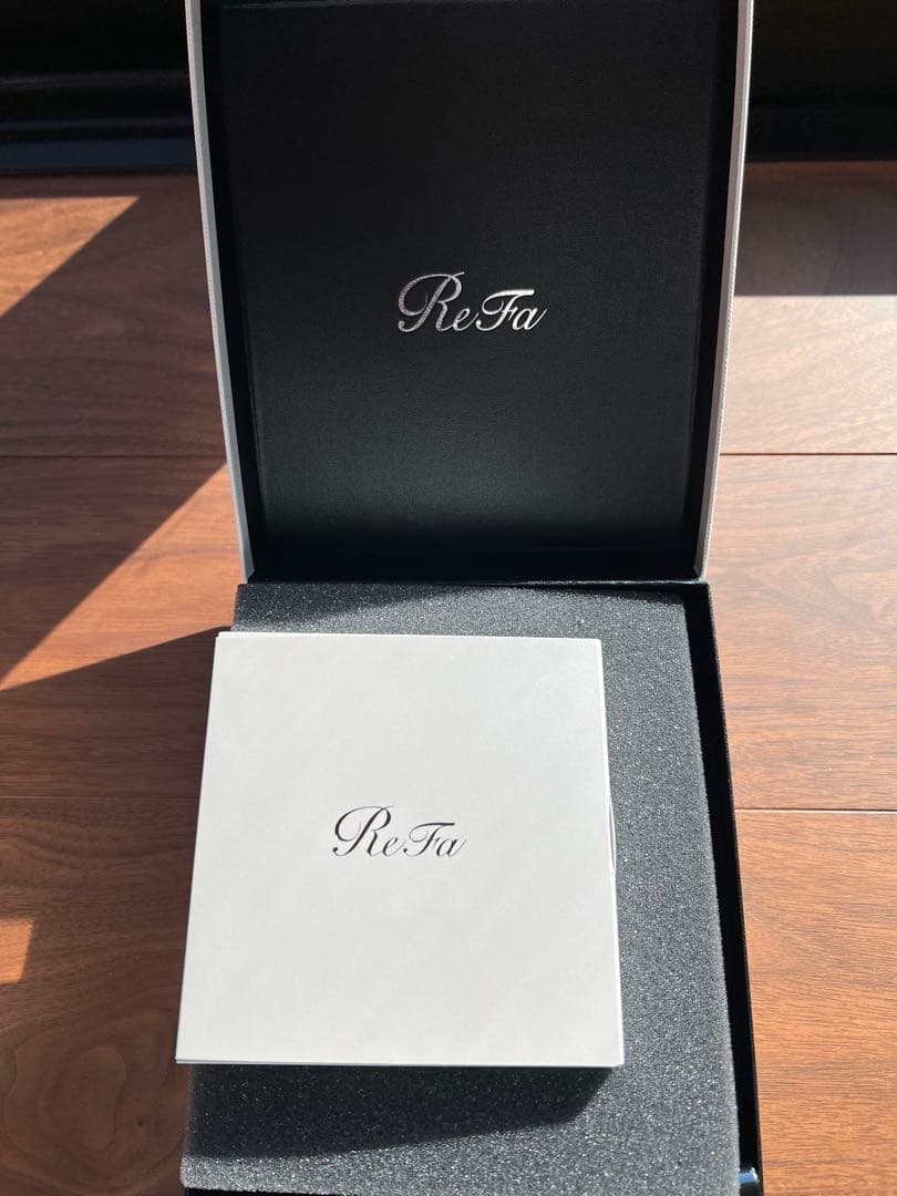 【新品未使用】ReFa 美顔器 専用ケース付き