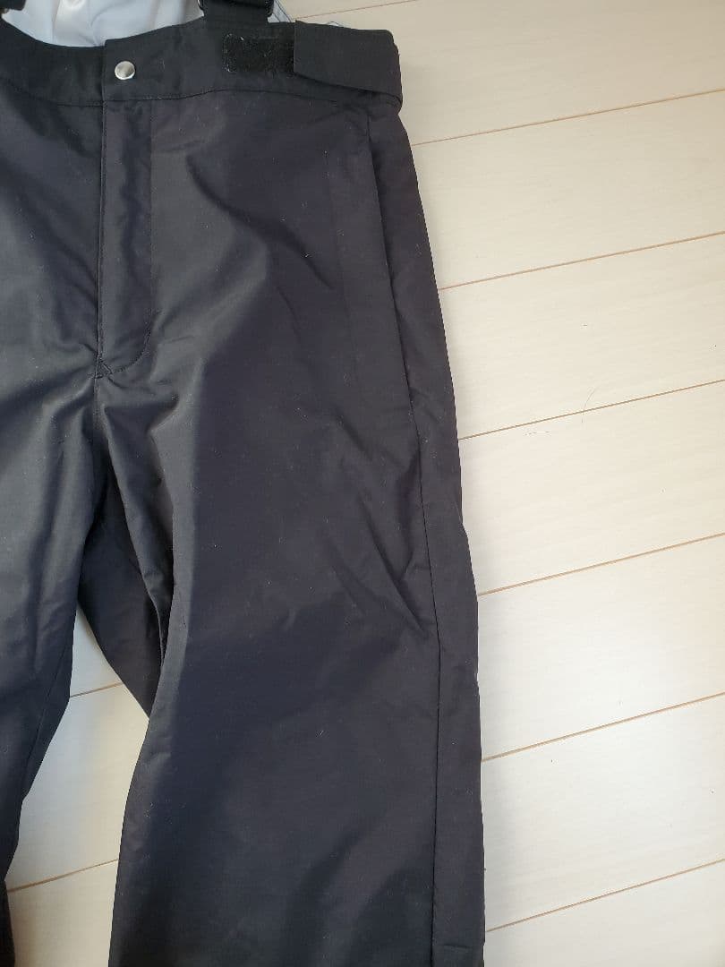 DESCENTE スキーウェア　上下セット　調整機能付き　150