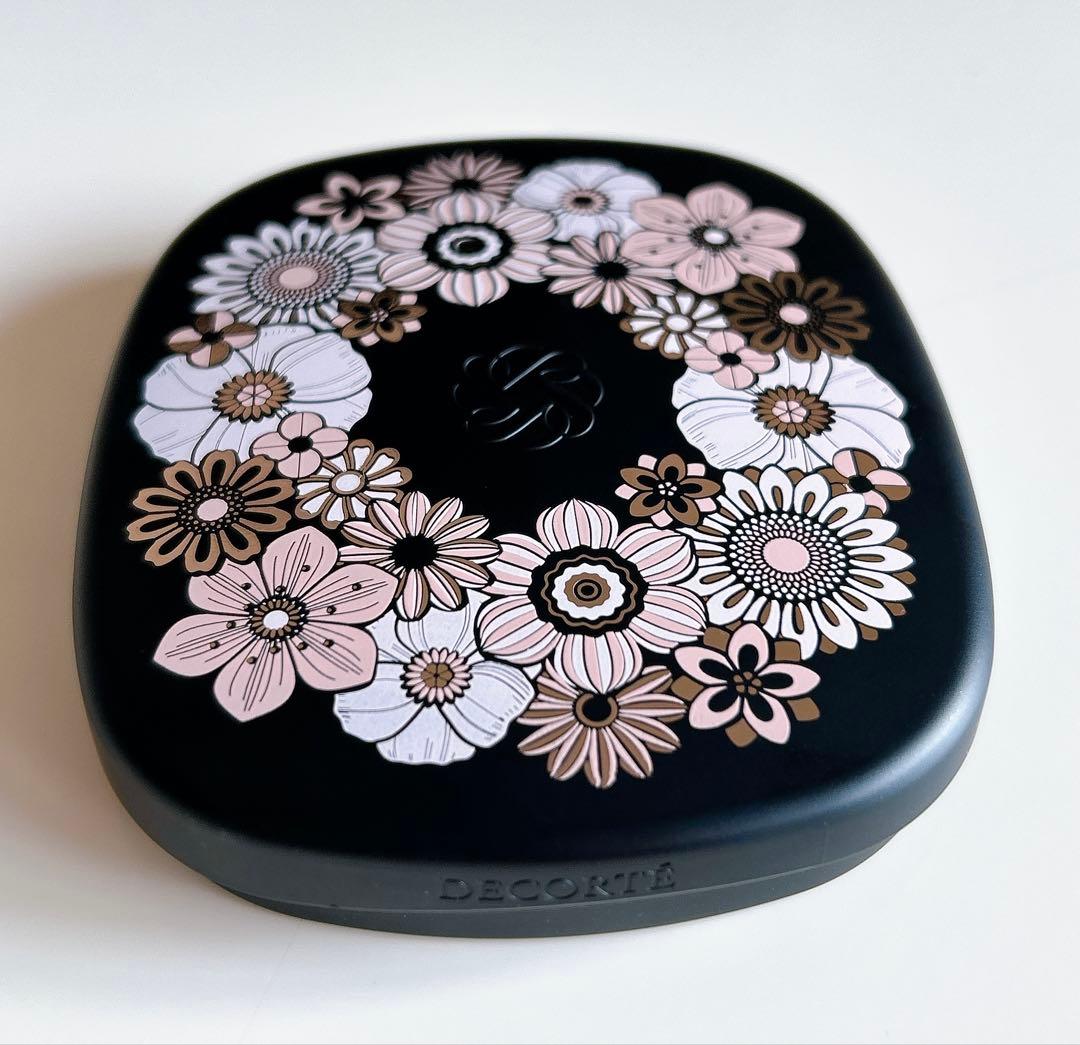 DECORTE エターナル ブルーム コレクション クリスマスコフレ2025