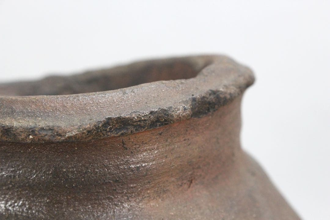 No5593 時代　壷　高さ24.5cm 常滑　備前　花器　陶磁器　送料無料