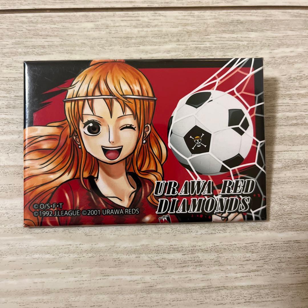 ワンピース 浦和レッズ コラボ ナミ　麦わらの一味 缶バッジ 長方形 限定