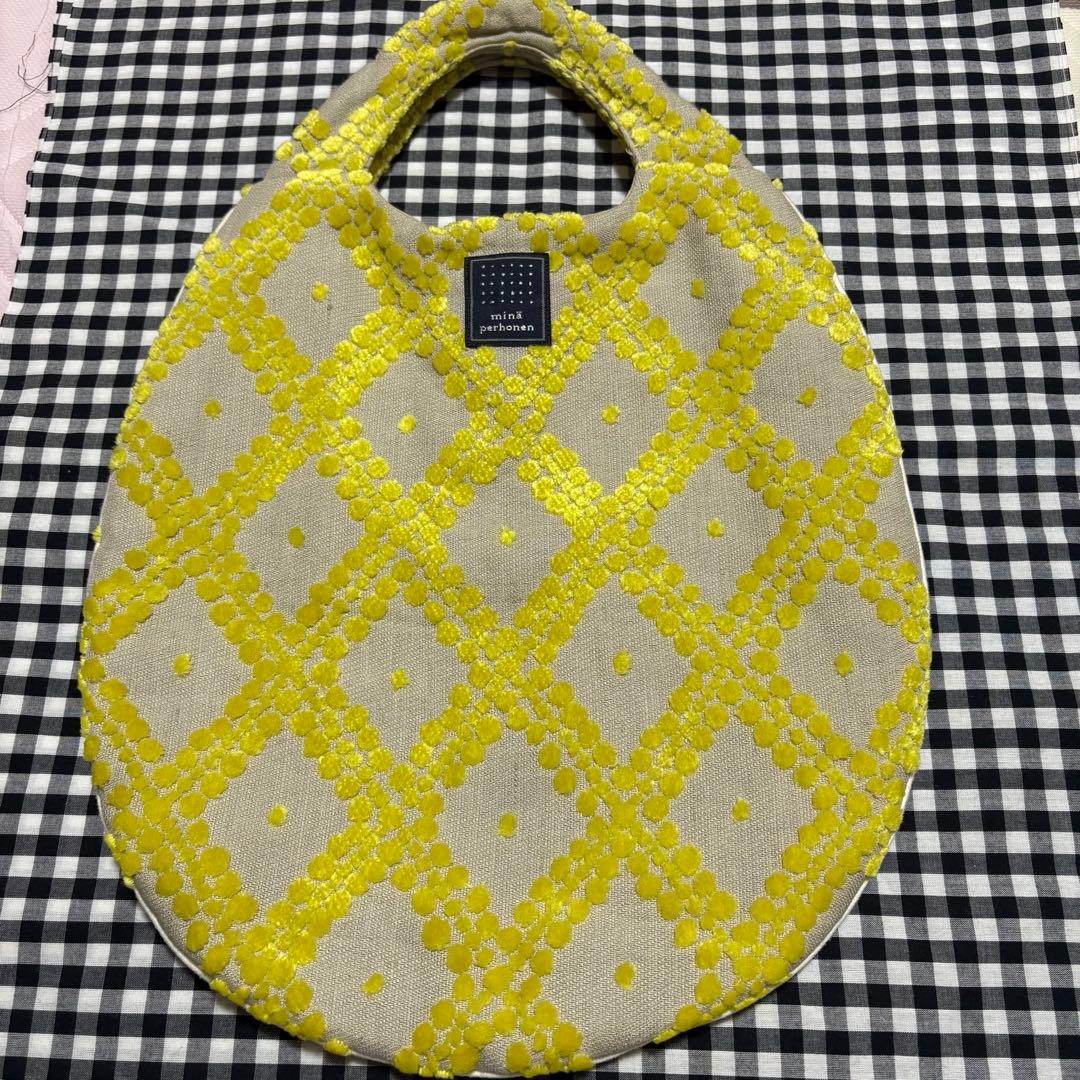 ミナペルホネン　エッグバッグ　tahti