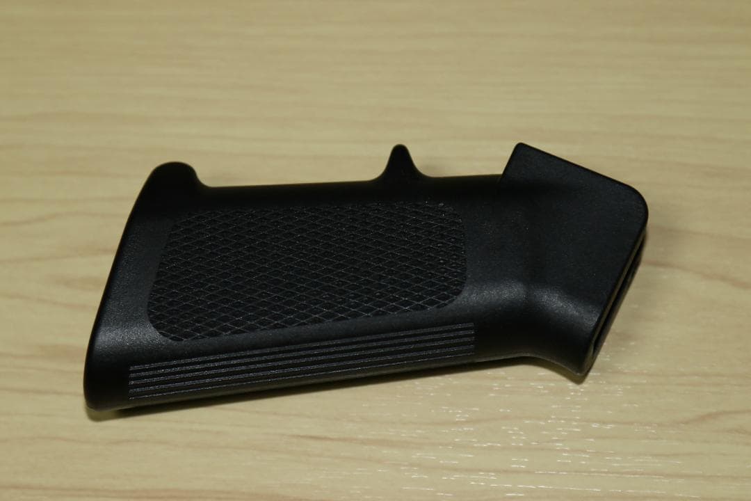 実物 COLT M4A1 A2 グリップ