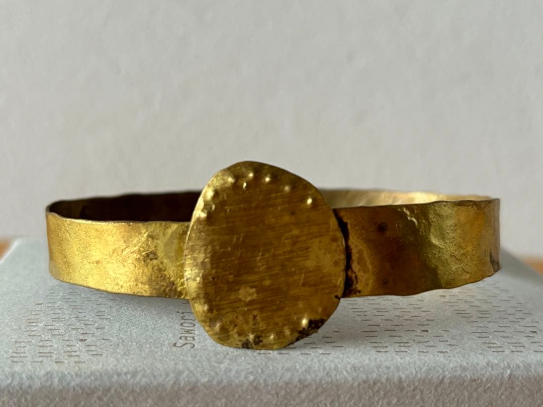 秋野ちひろ　未使用　真鍮バングル　ブレス