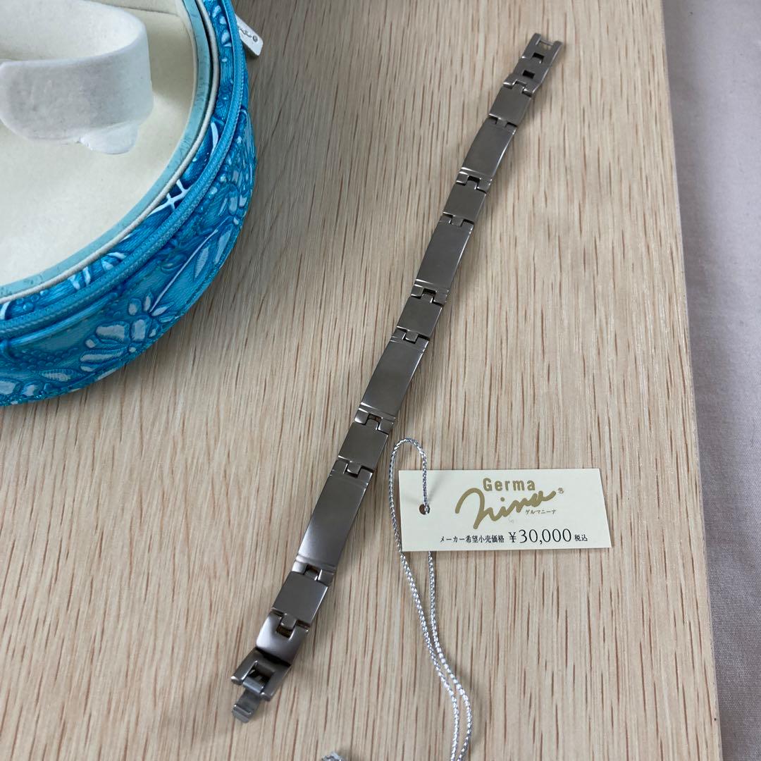 純チタン　大玉ゲルマニウム5粒　ブレスレット