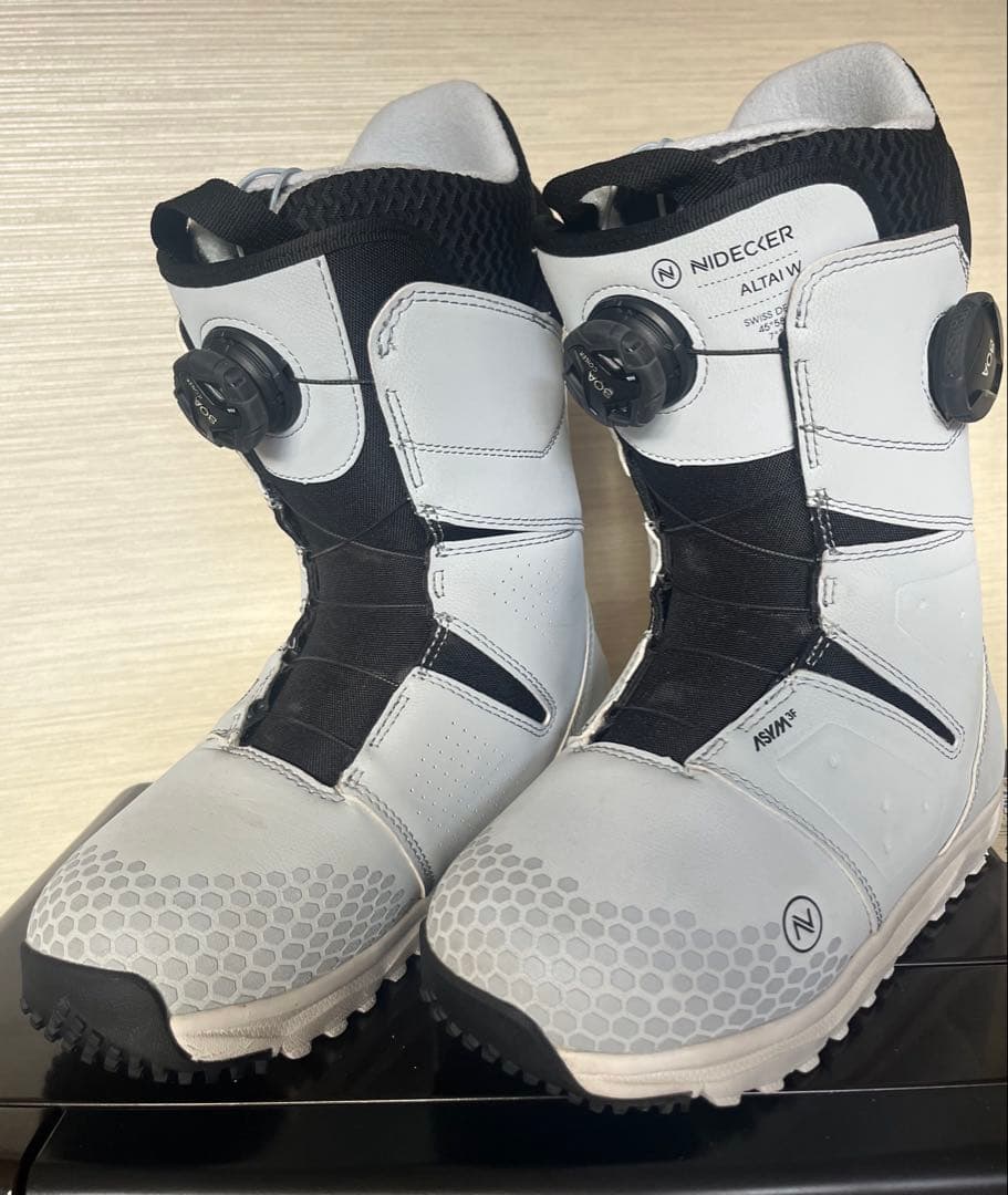 23-24Nidecker ALTAIW 23.5CLOUD スノーボードブーツ