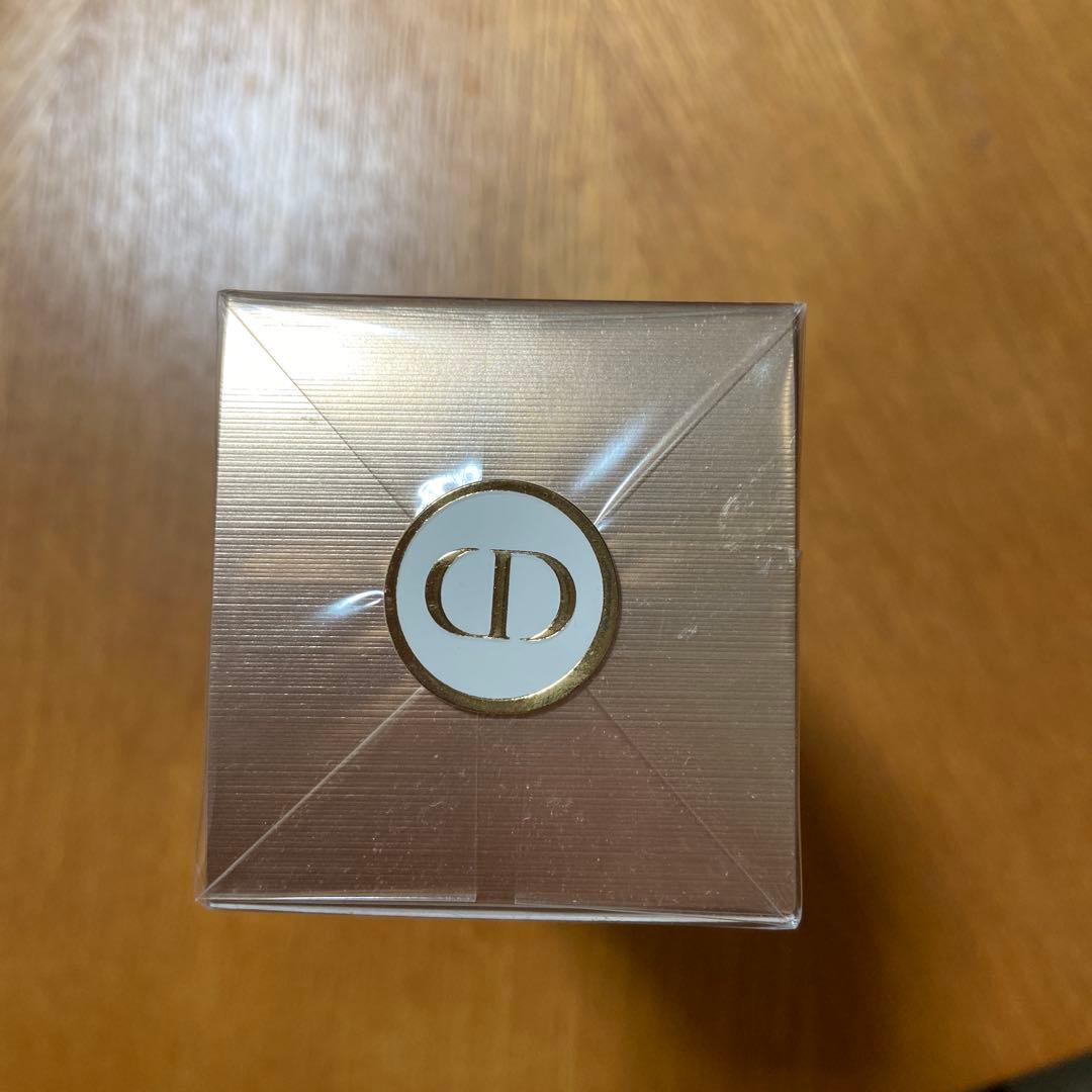 ディオール プレステージ マイクロ ローション ド ローズ　化粧水