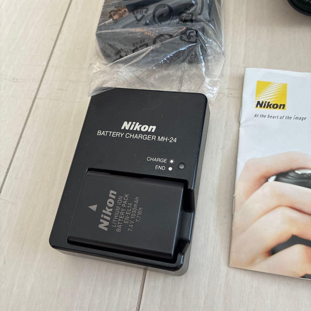 Nikon D3100 ダブルズームキット