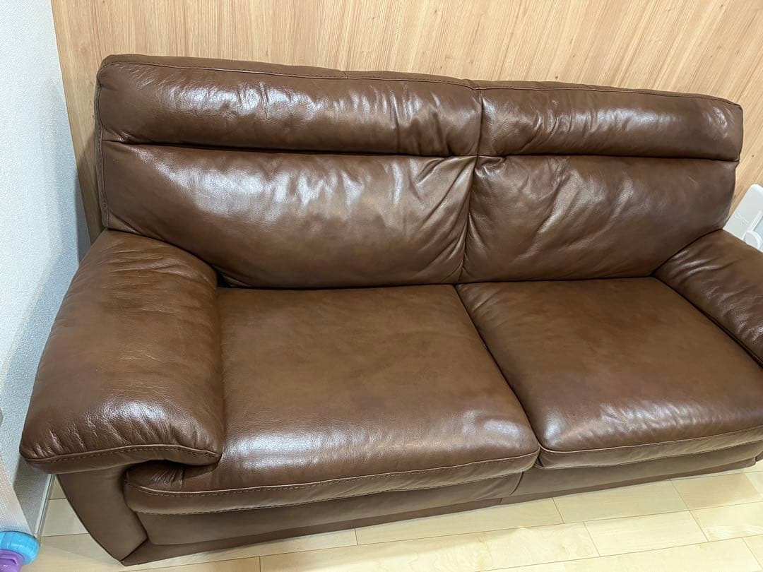 《送料込》美品　ナツッジ社　本革　３人掛けソファ