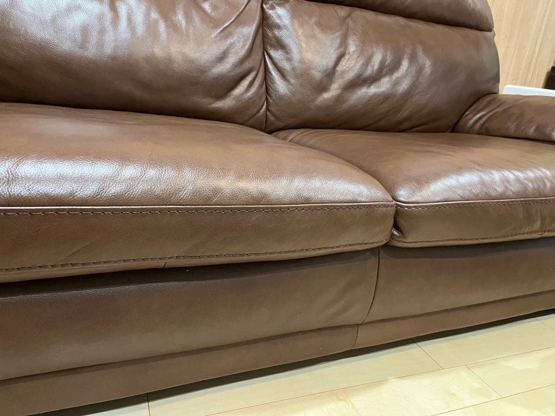 《送料込》美品　ナツッジ社　本革　３人掛けソファ