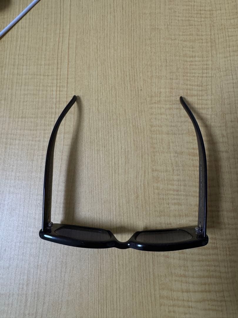 GUCCI ブラックサングラス ケース付き