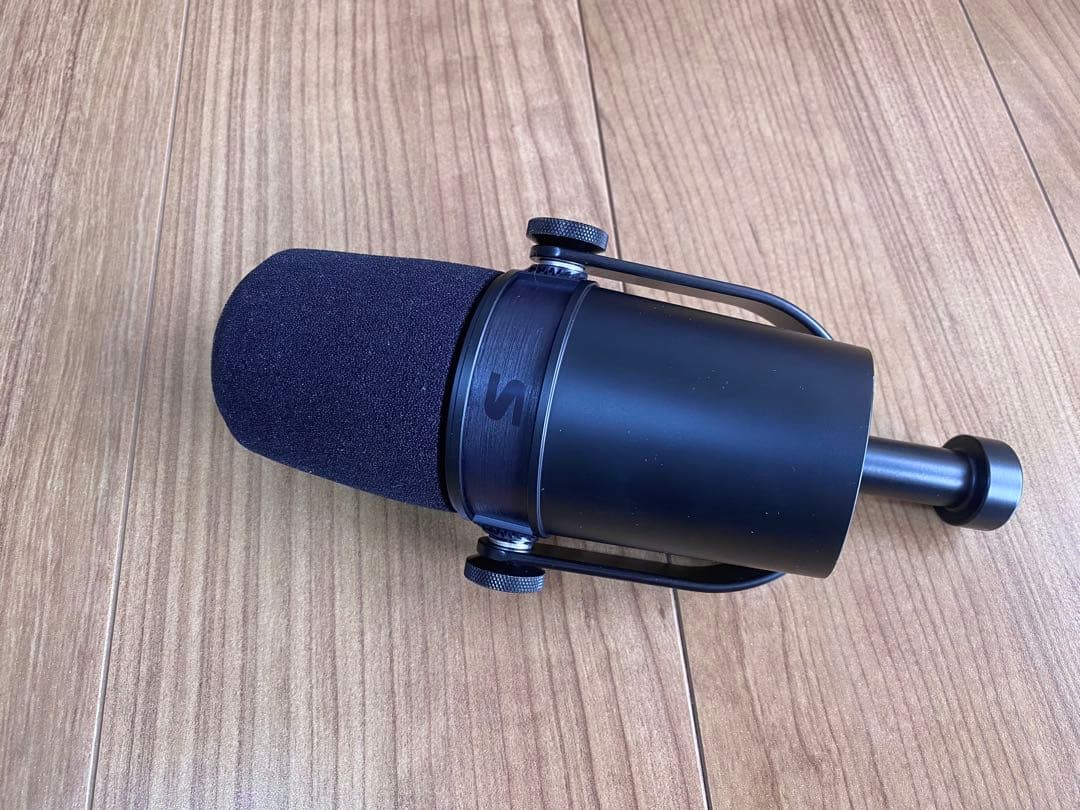 SHURE MV7X ポッドキャストマイクロホン