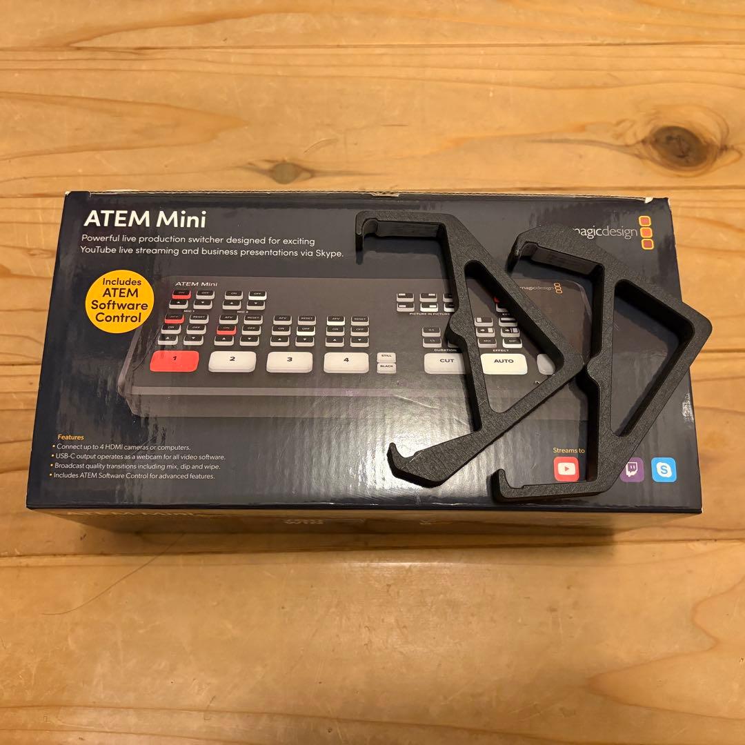 ATEM Mini プロダクションスイッチャー