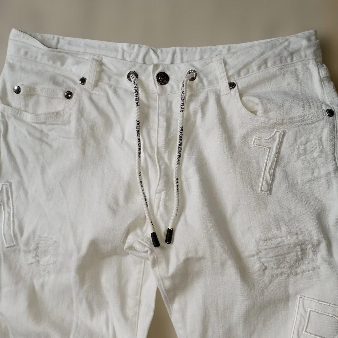希少ホワイトスキニーデニム♪ウノピュー ダメージ加工♪刺繍ロゴ！ドローストリング