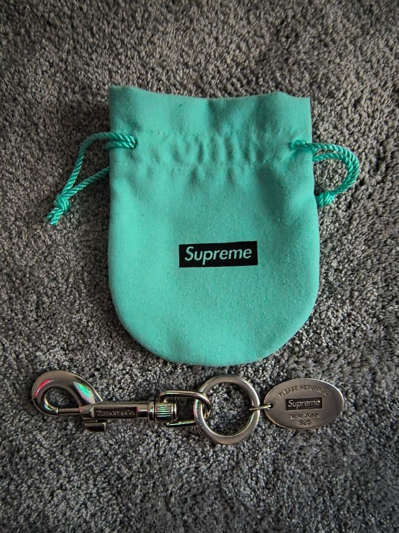 supreme × tiffany キーリング チェーン クロムハーツ