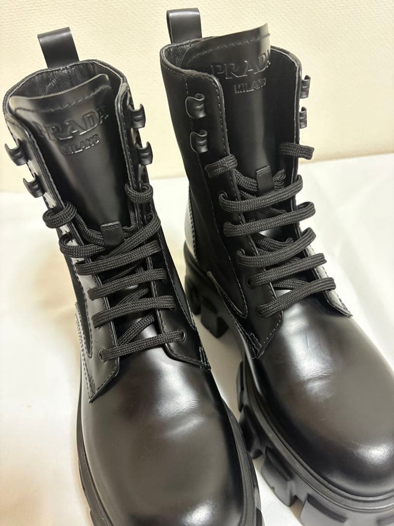 【新品未使用】PRADA Re-Nylon レザー モノリス ブーツ　黒　36