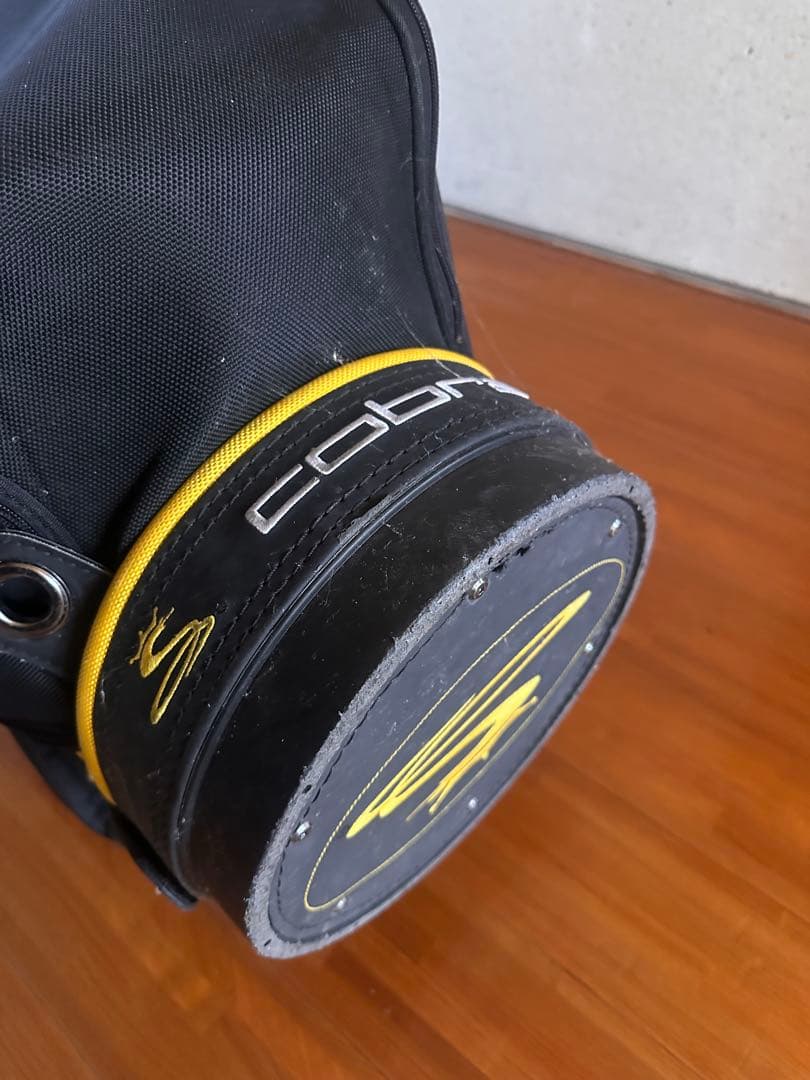 ゴルフ　Cobra コブラ　キャディバッグ