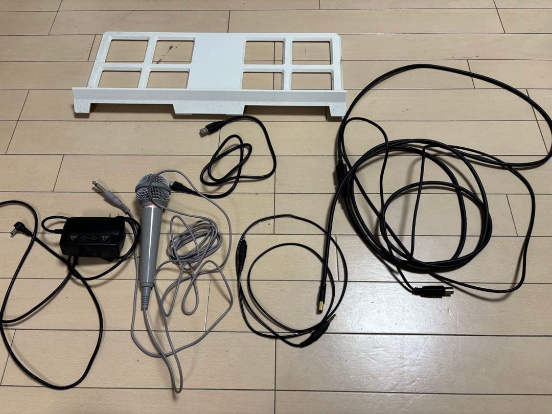 CASIO LK-312 キーボード 61鍵 マイク付き