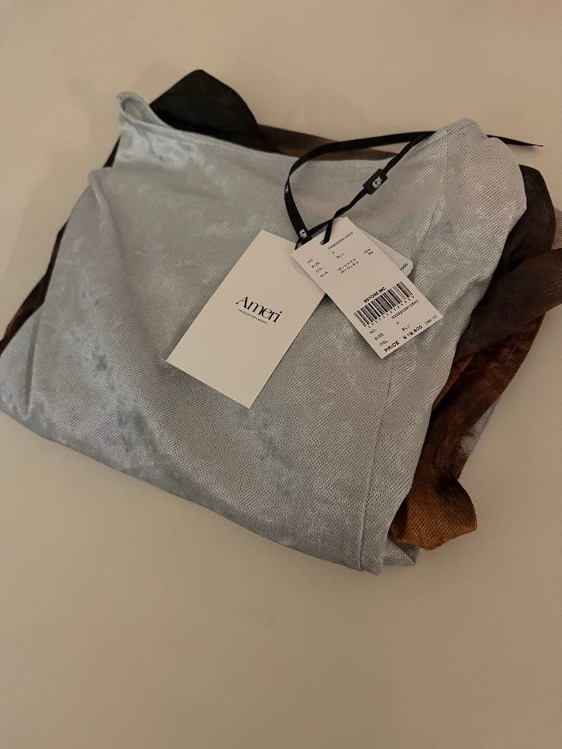 トップス UND LANDSCAPE PRINT LONG TOP