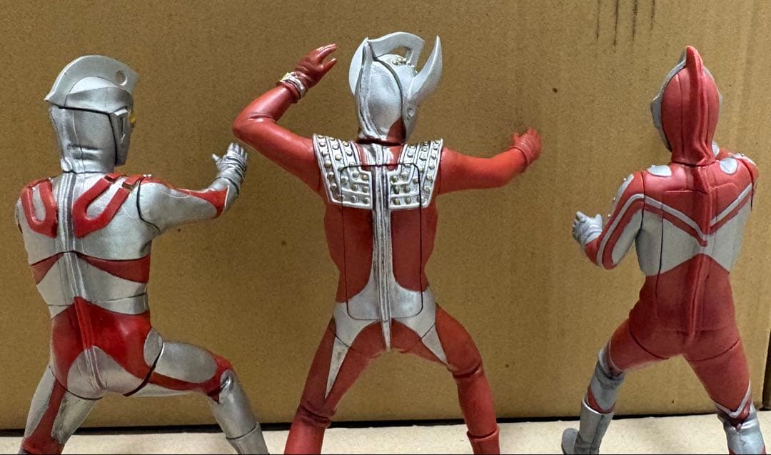 アルティメットルミナス　ウルトラマンシリーズ　6体セット