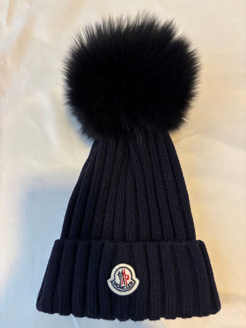 最終値下げ価格　MONCLER FOXファー付きニット帽 ネイビー